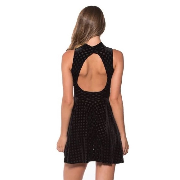 Blackmilk Burned Diamond Date Night Dress ~ LIMITED Black Size Large - Picture 2 of 16